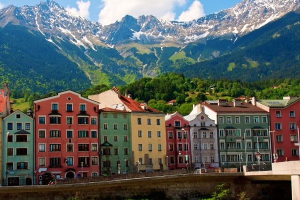 Innsbruck-with-mountain-backdrop-DP