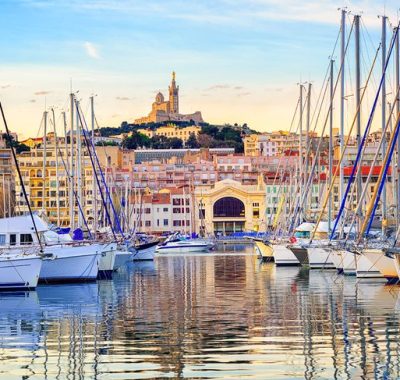 france-in-pictures-beautiful-places-to-photograph-vieux-port-marseilles